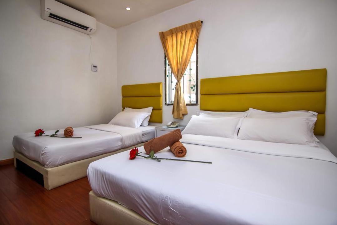 Rose Cottage Hotel Bandar Seri Alam Johor Bahru Exterior foto